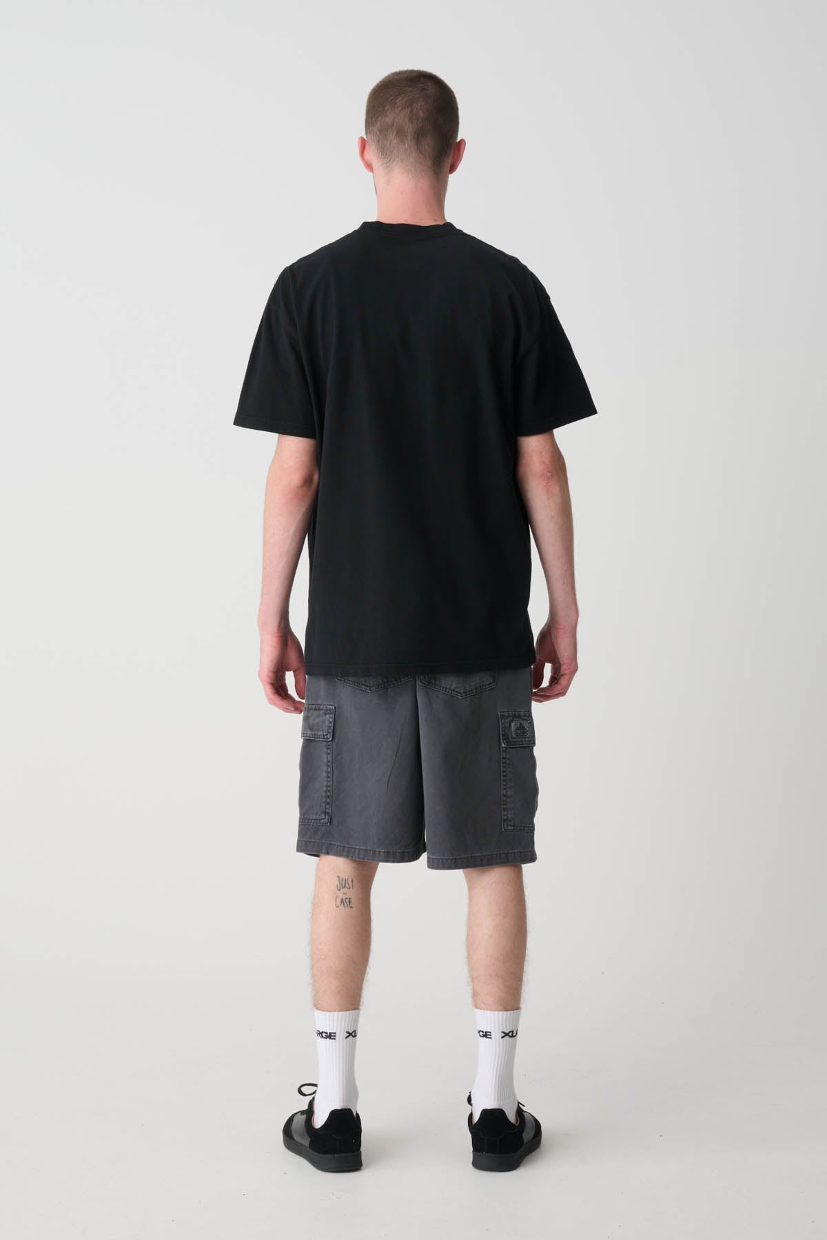 XL024S3008_PIGBLK_6_1729731125