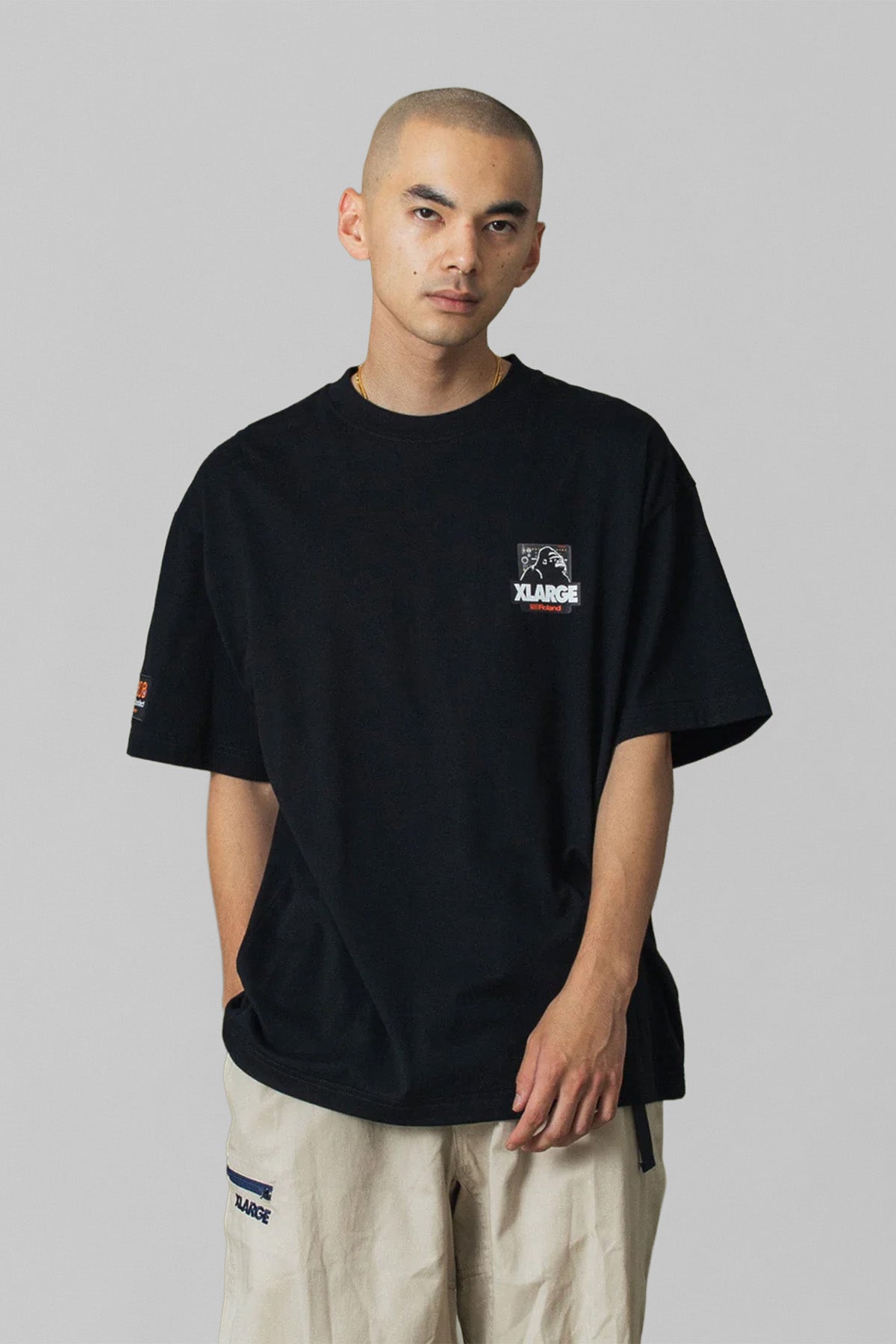 XLARGE x ROLAND OG BOX TEE - BLACK