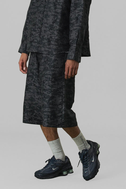 DIGITAL CAMO JACQUARD SHORT - BLACK