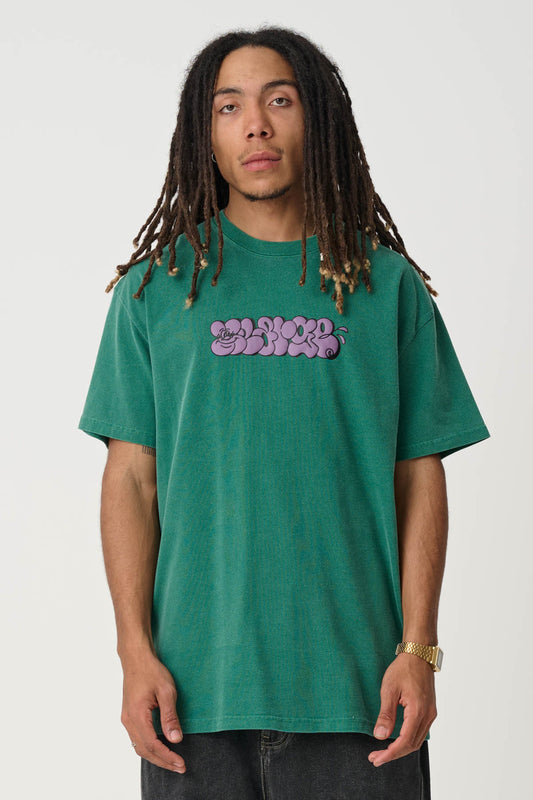 XL025W1005_PIGBOTTLE_1_1736309508