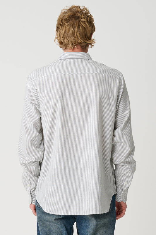 XL025W2400_OLVSTR_2_1745810055