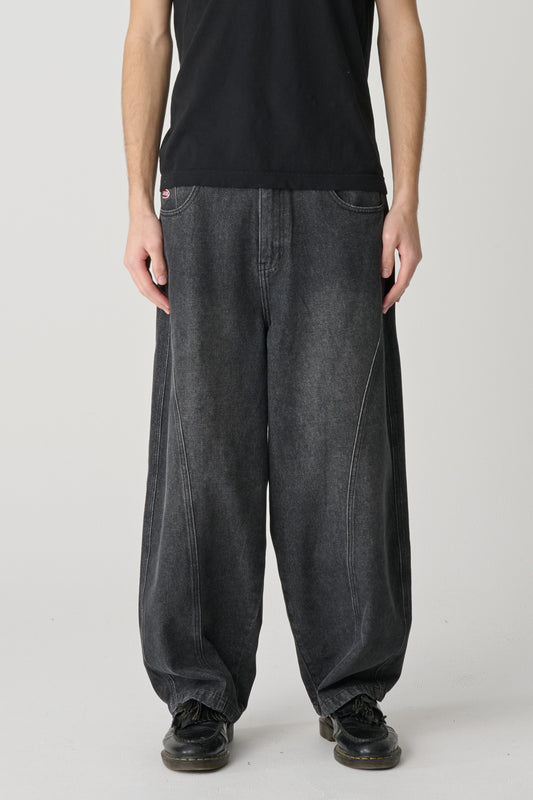 XL026W1611_FADBLK_2_1765165473