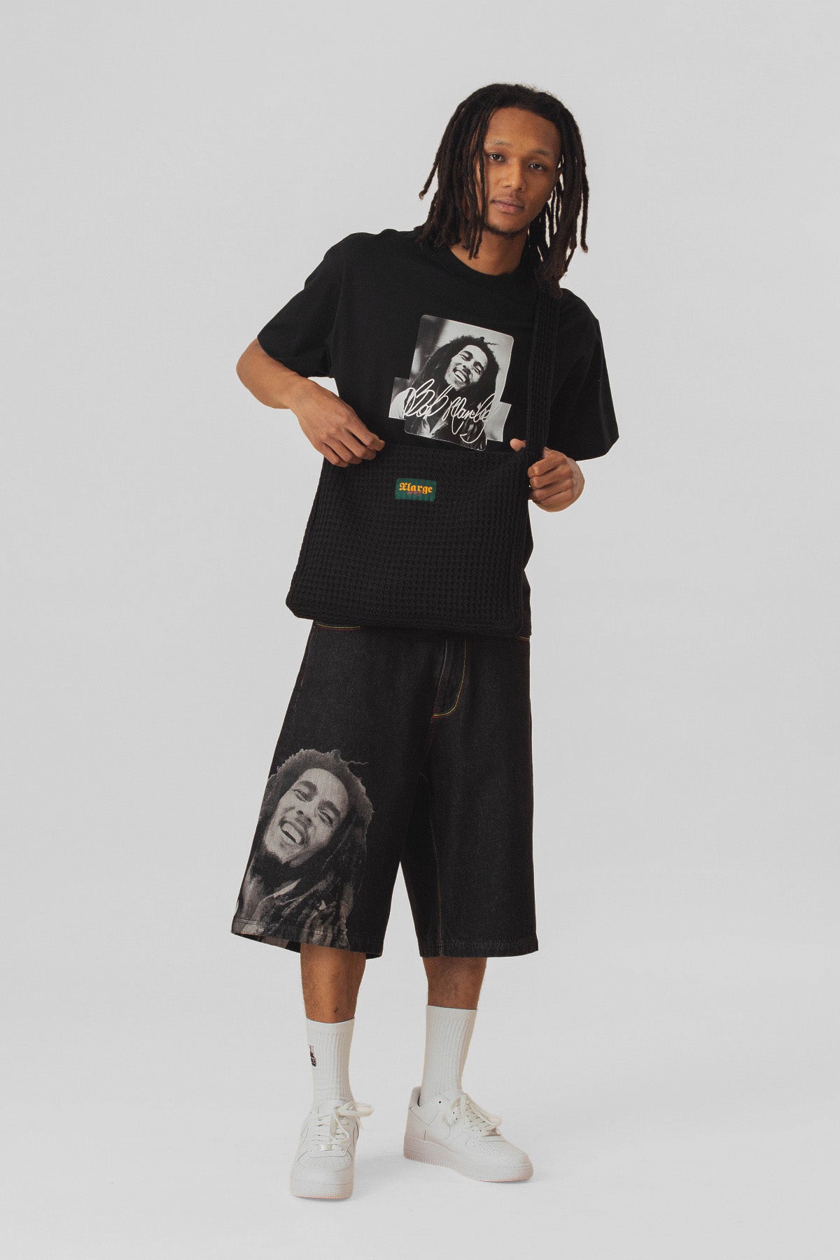 XL725S1016_BLK_7_1759457336