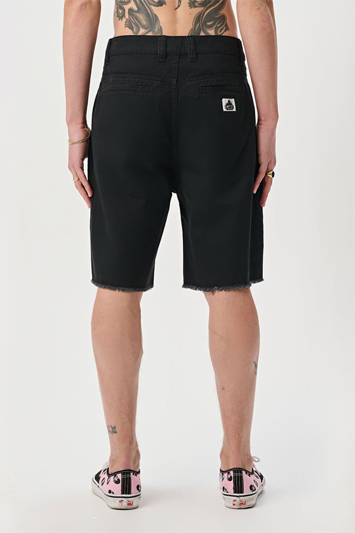 XL022603_BLK_4_amamzz_1681794478