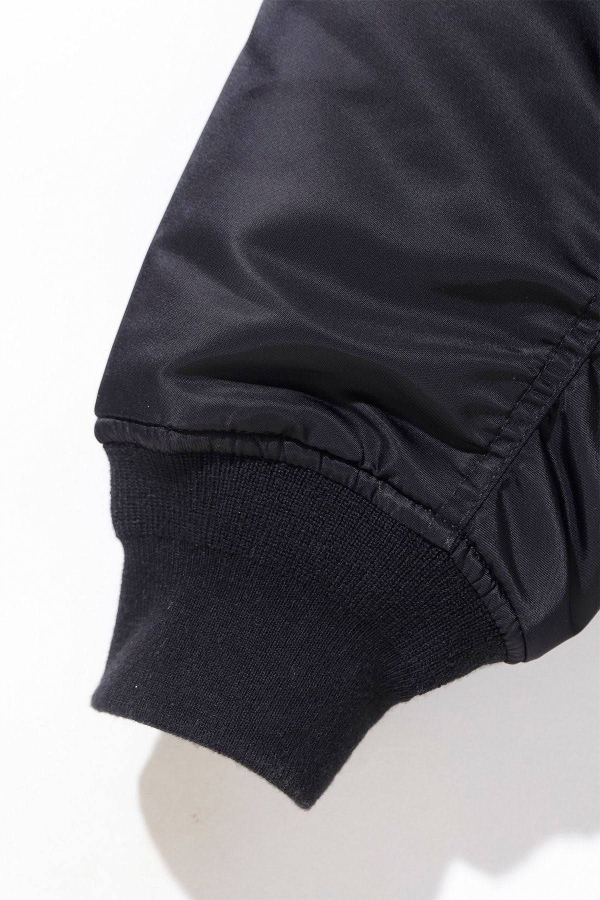 XL024W1506_BLK_13_jauo8d_1702354588