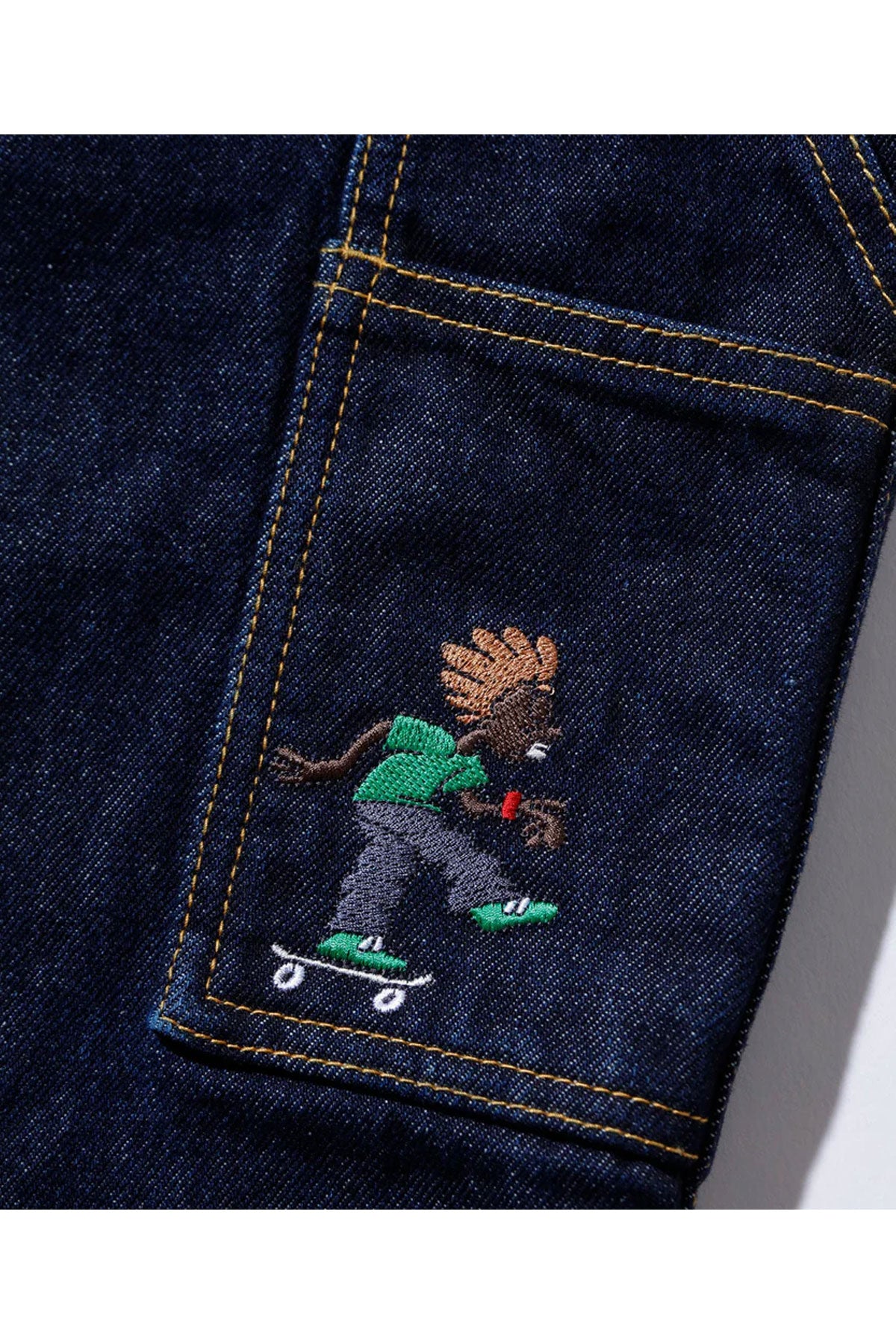 XL035600_LBL_6_it8ka7_1681688547