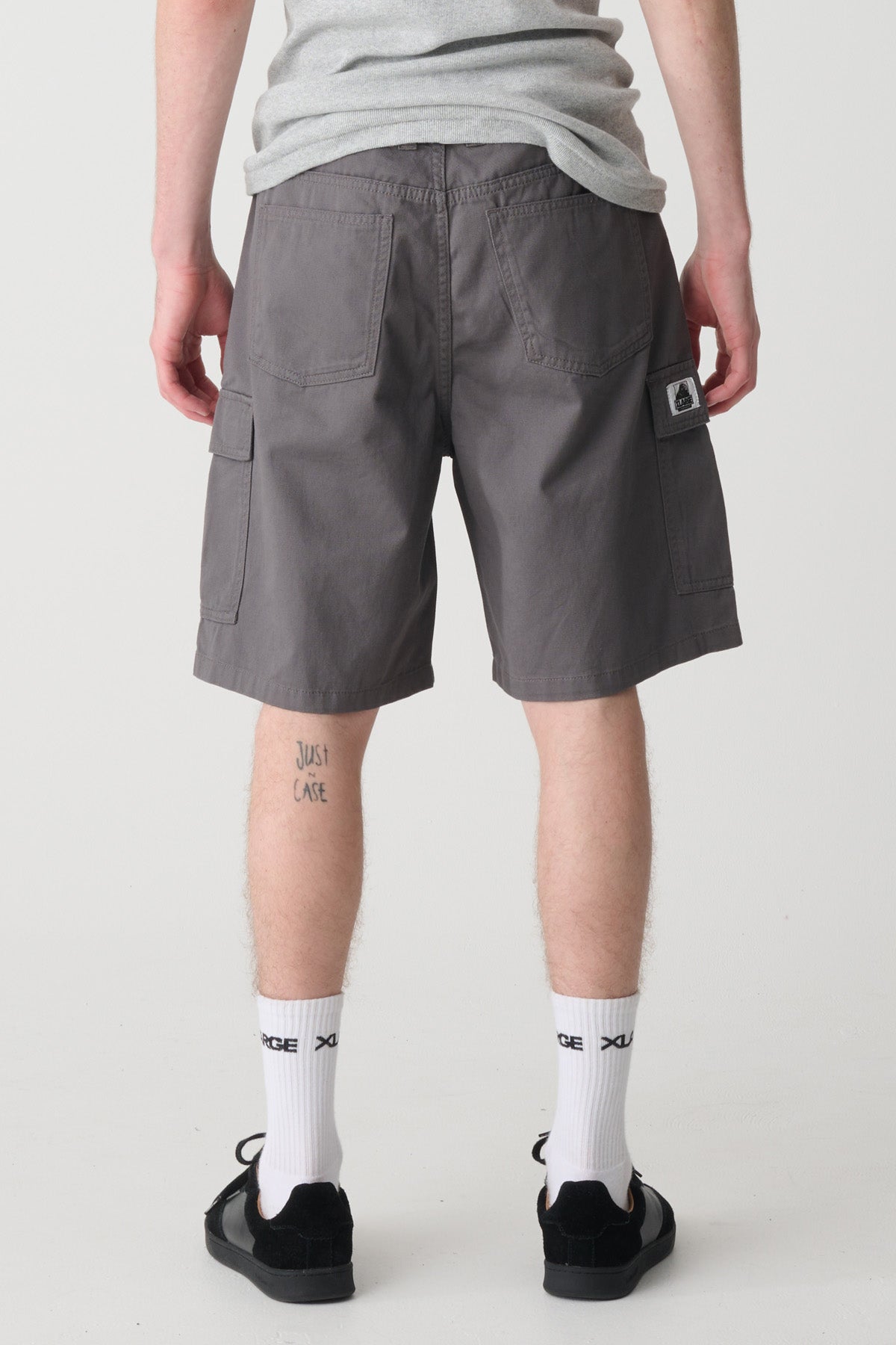 XL021601_STEEL_3_1762471532