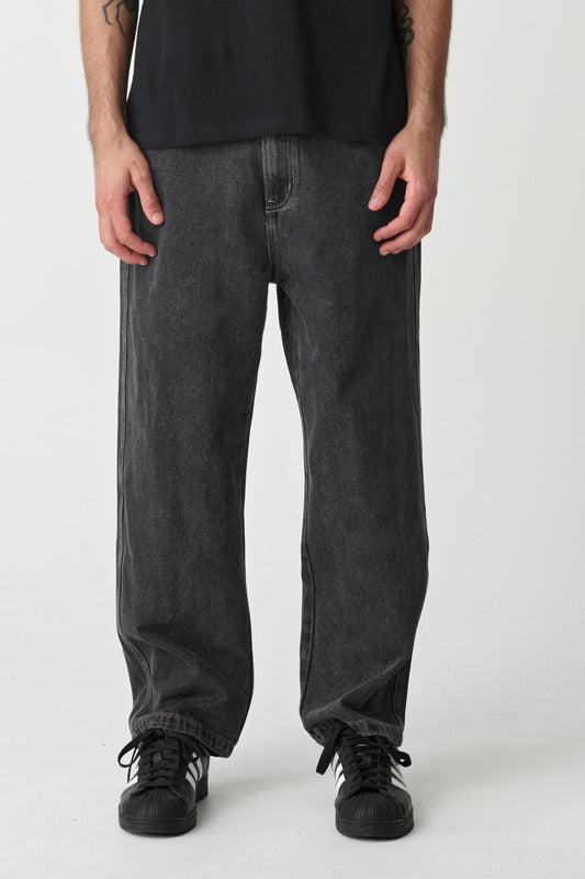 XL021606_WBLK_3_1793060666