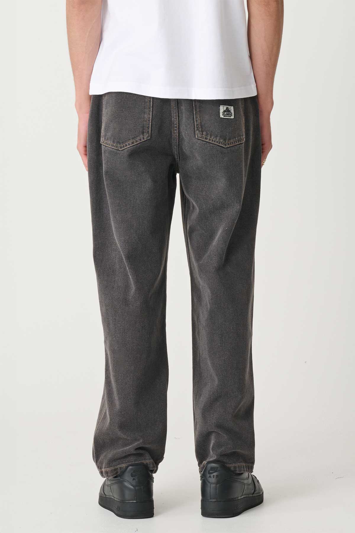 XL021606_WBLK_3_1765231729