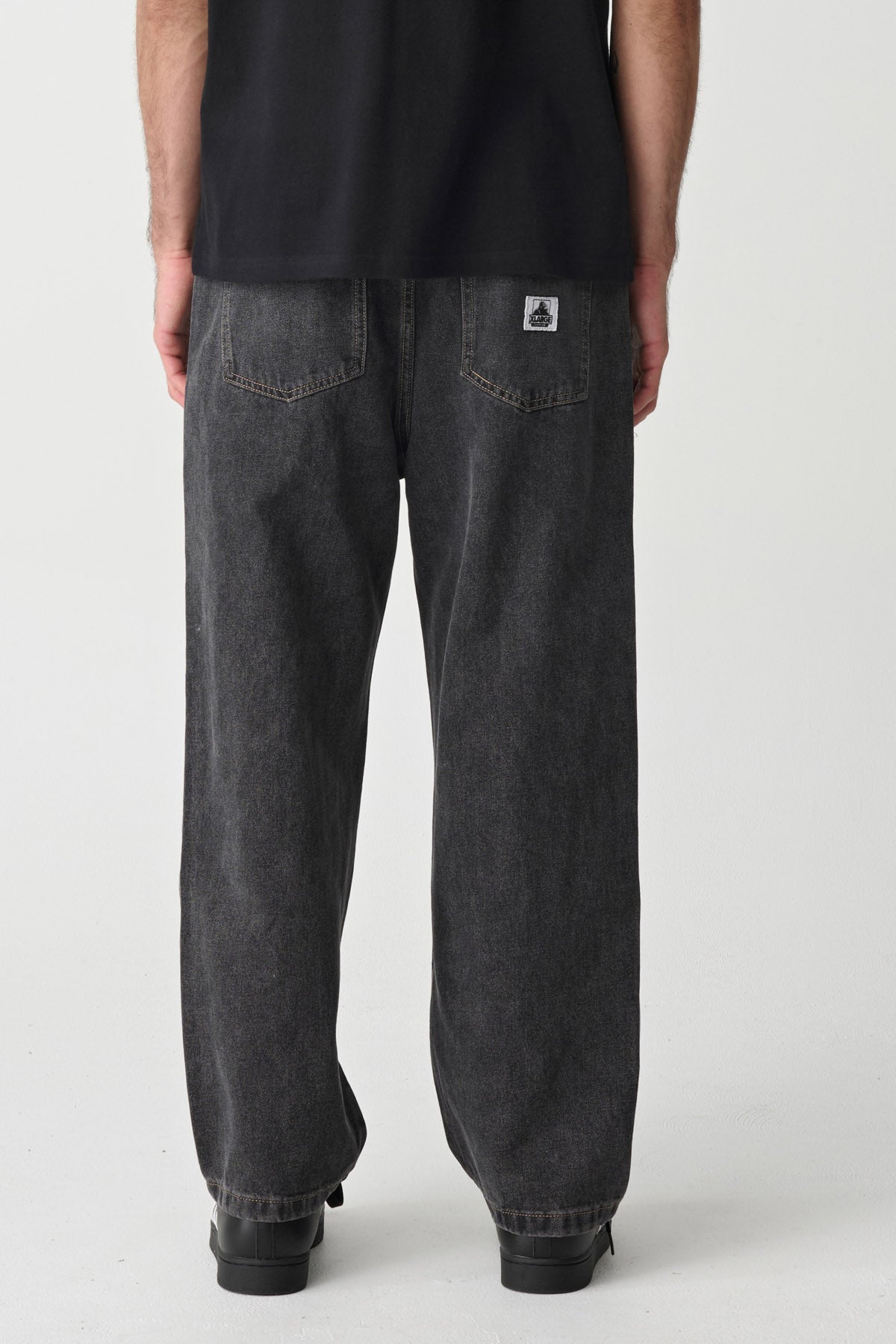 XL021606_WBLK_4_1784181957