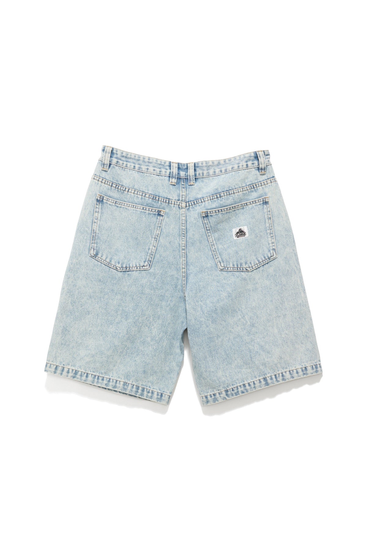 XL021607_BLEIND_4_1747006062