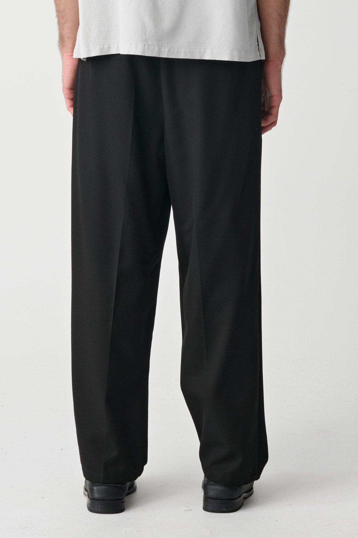 XL024W2605_BLK_3_1784182220
