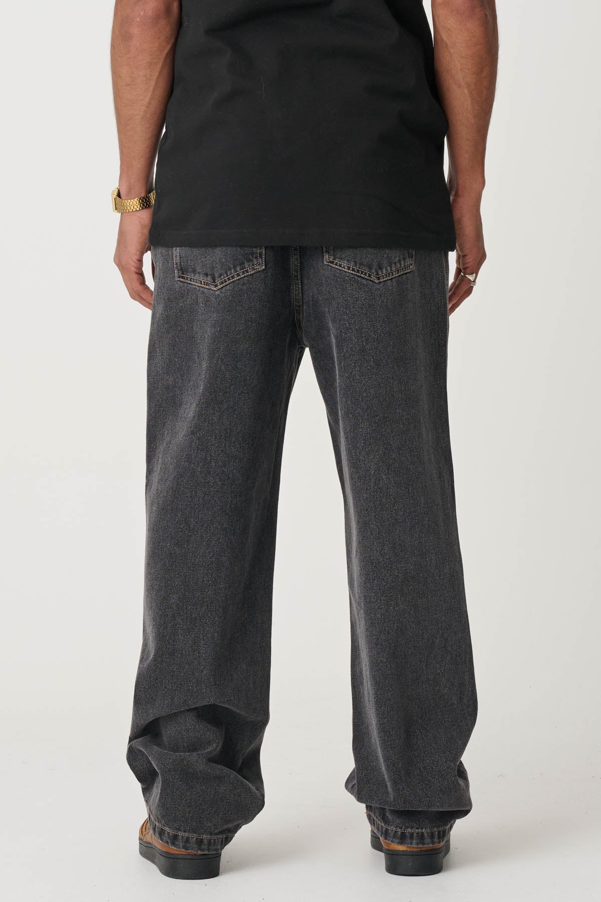 XL025S1618_WBLK_2_1753849833