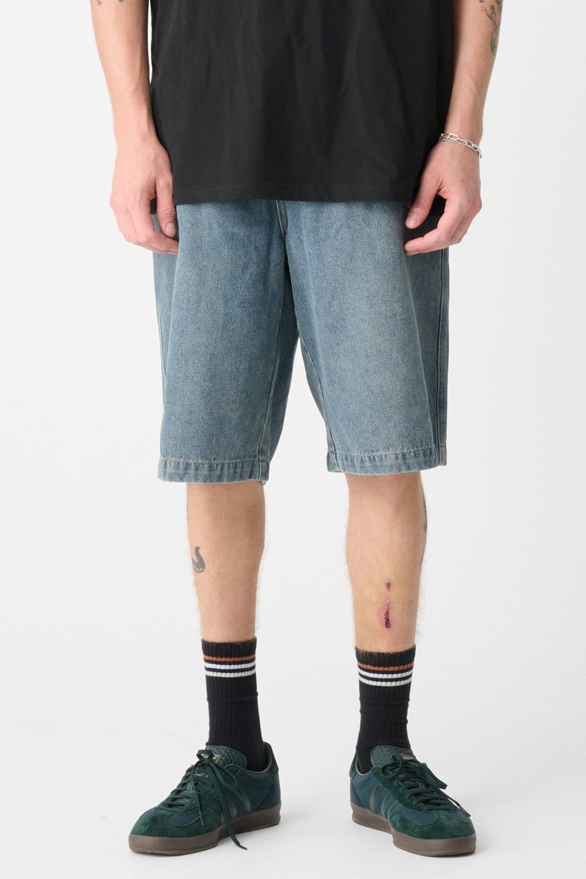 XL025S1619_STAINEDBLU_2_1761777779