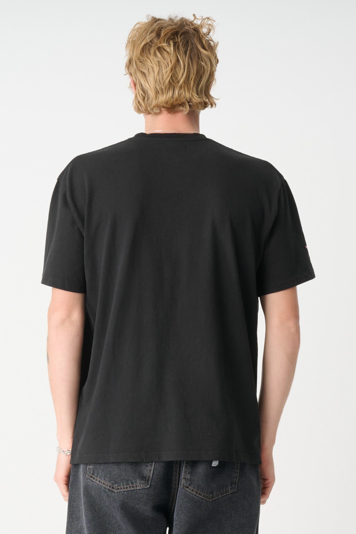 XL025S3009_PIGBLK_3_1761777832