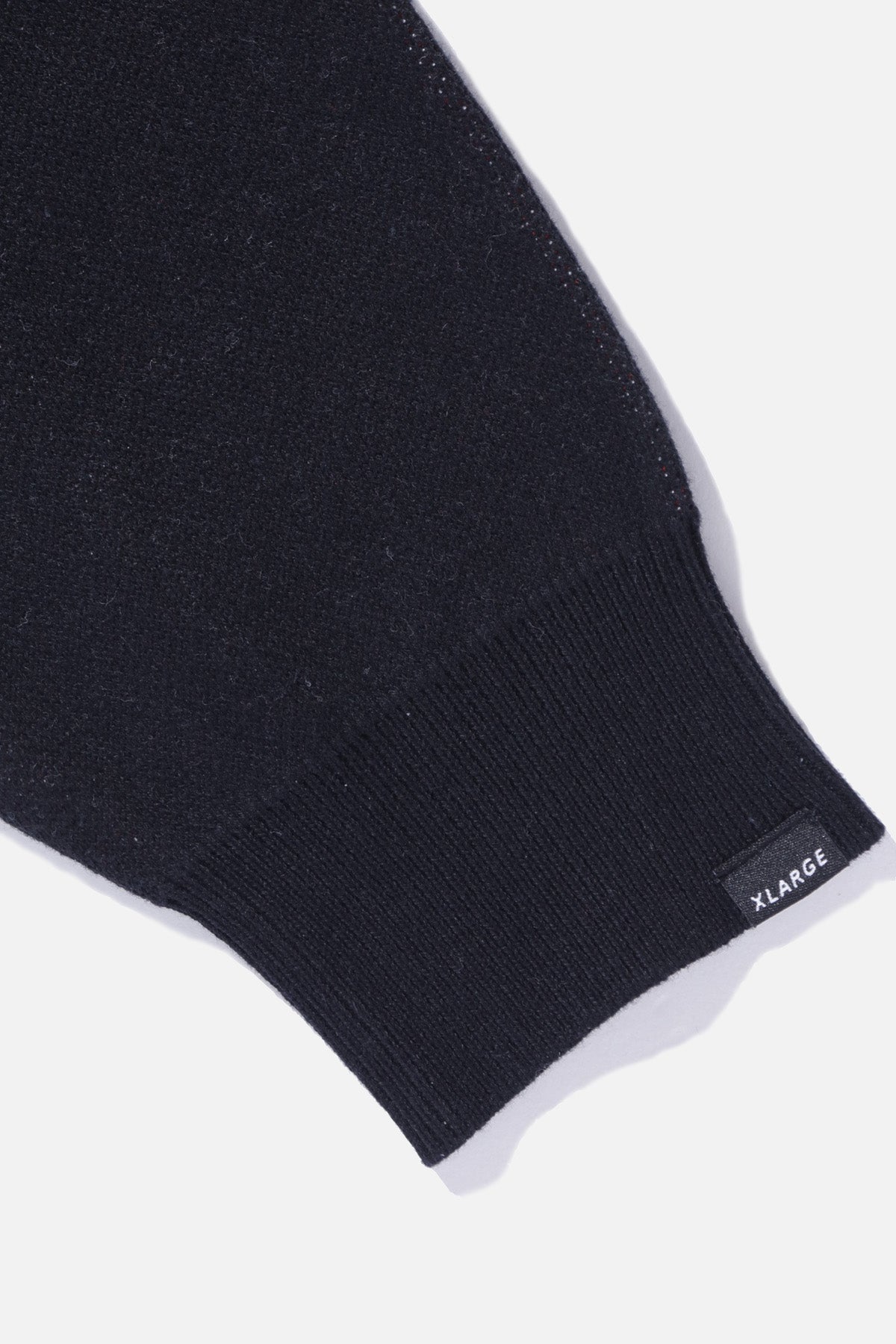 XL025S3201_BLK_5_1776392993