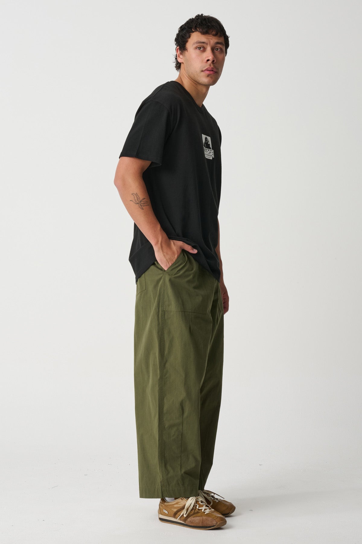 XL025W1610_OLIVE_6_1756951406