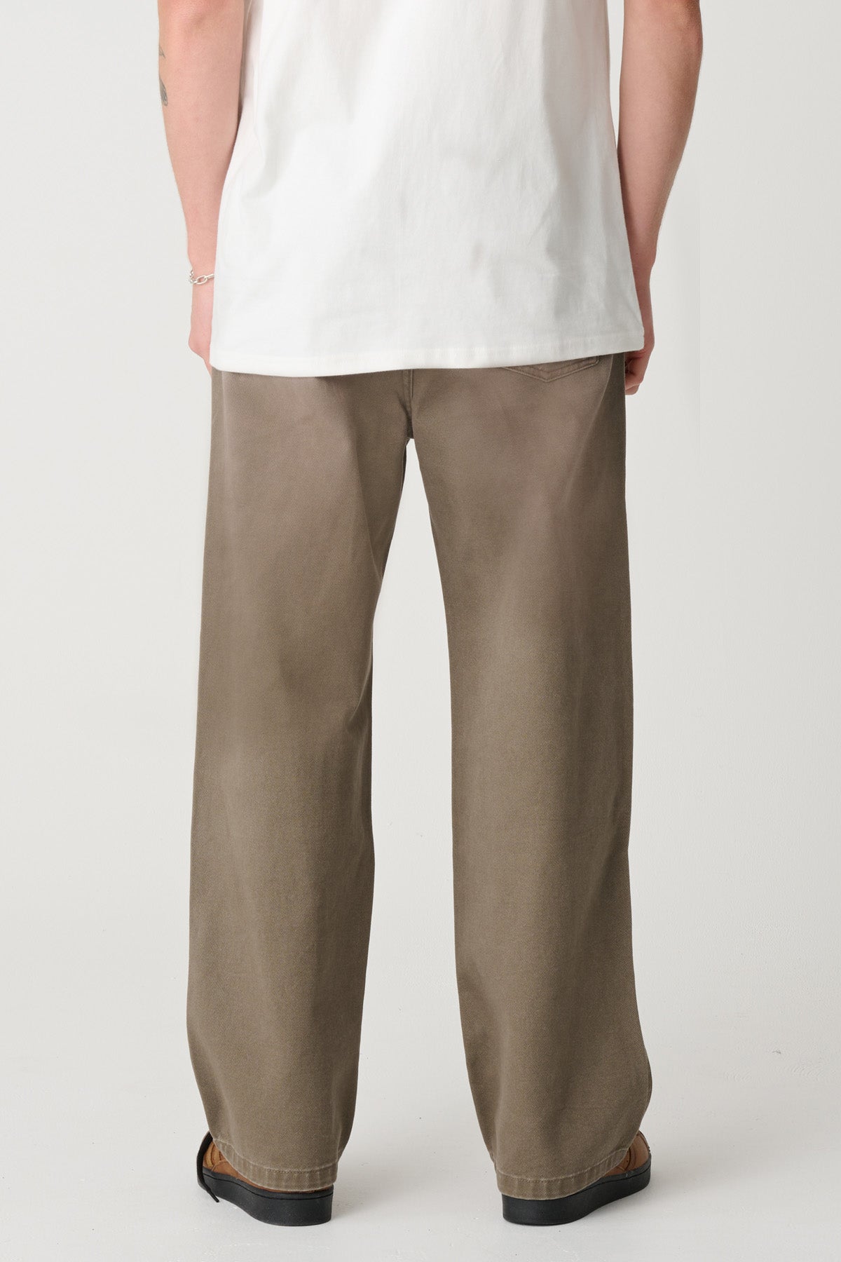 XL025W3606_WORNBROWN_3_1775092690