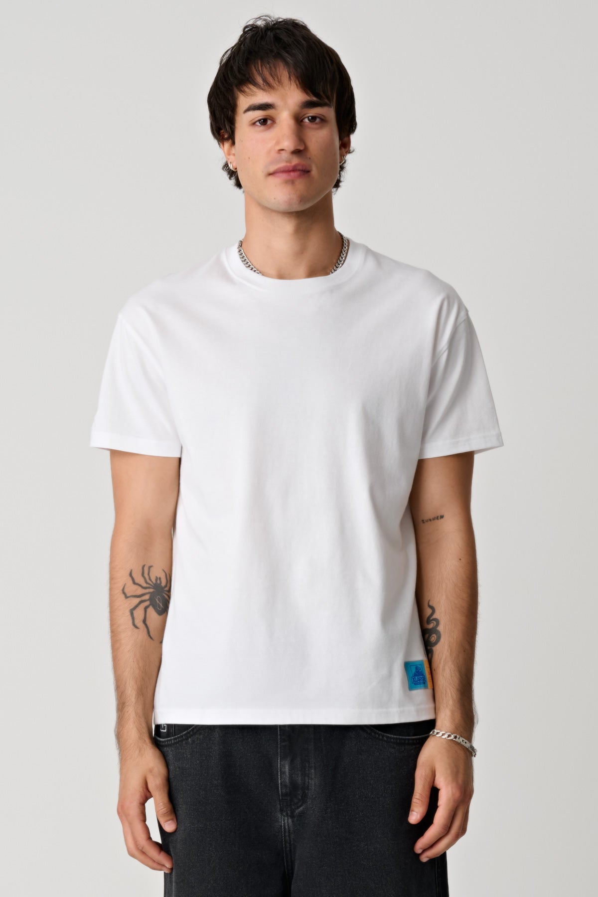 XL026S2016_WHT_4_1790817379