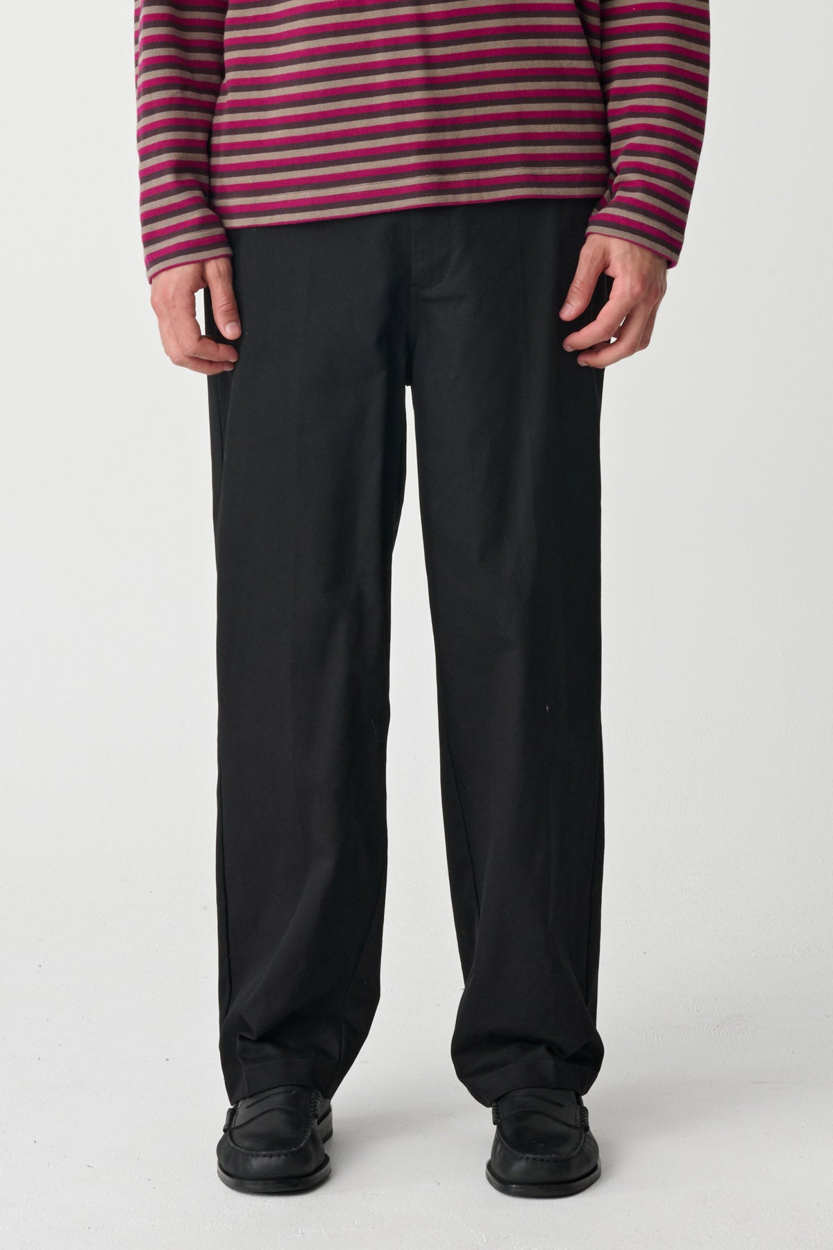 XL026W1606_BLK_2_1784182525