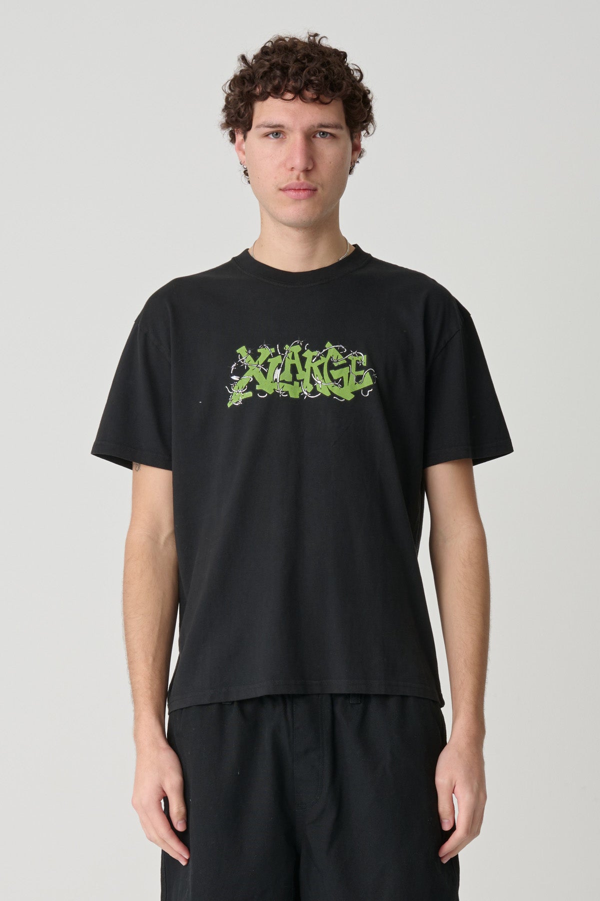 XL026W2010_PIGBLK_2_1772069110