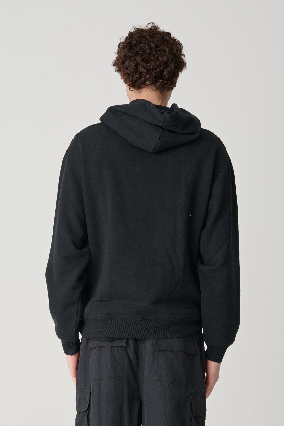 XL026W2205_BLK_3_1772068991