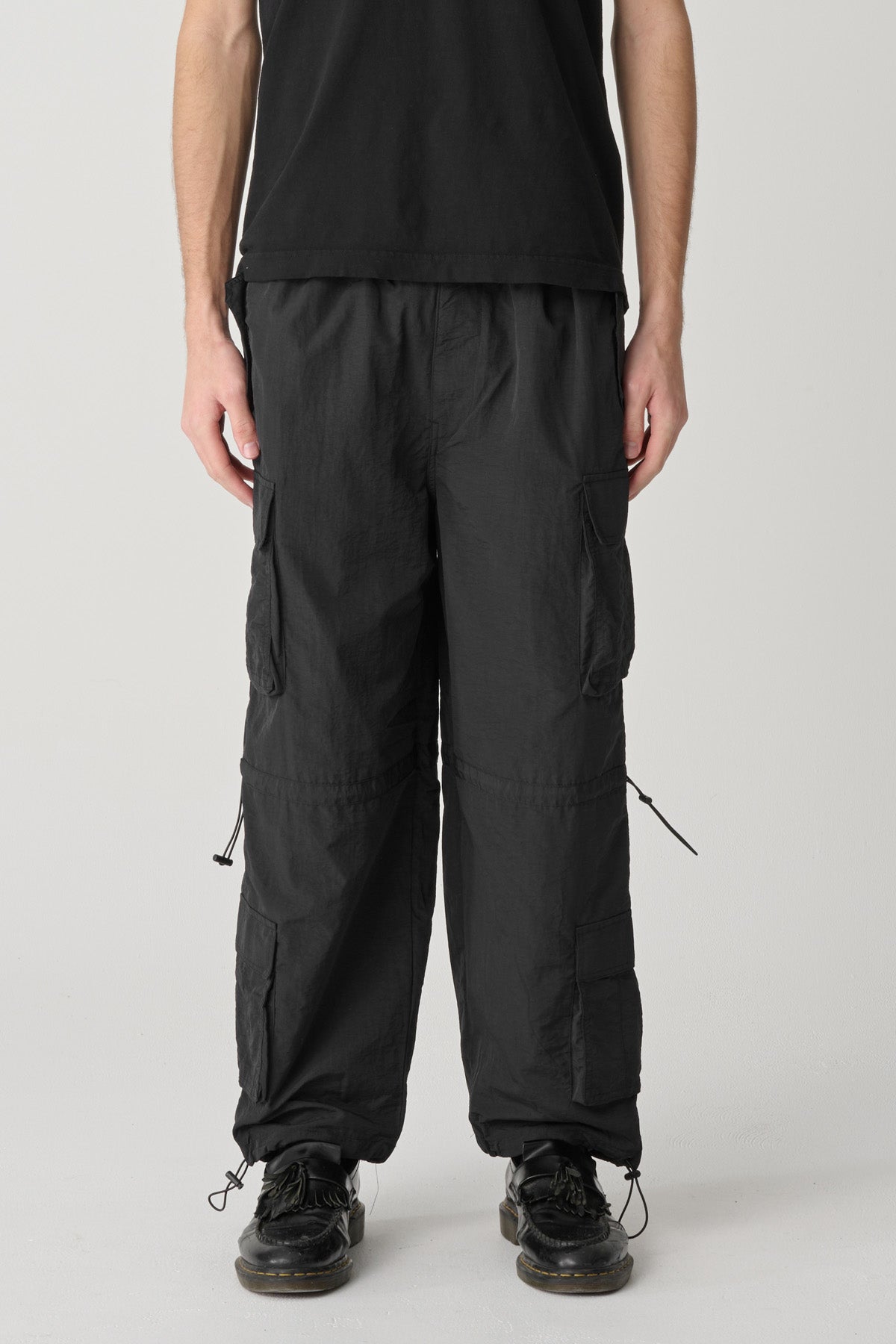 XL026W2604_BLK_2_1772068980