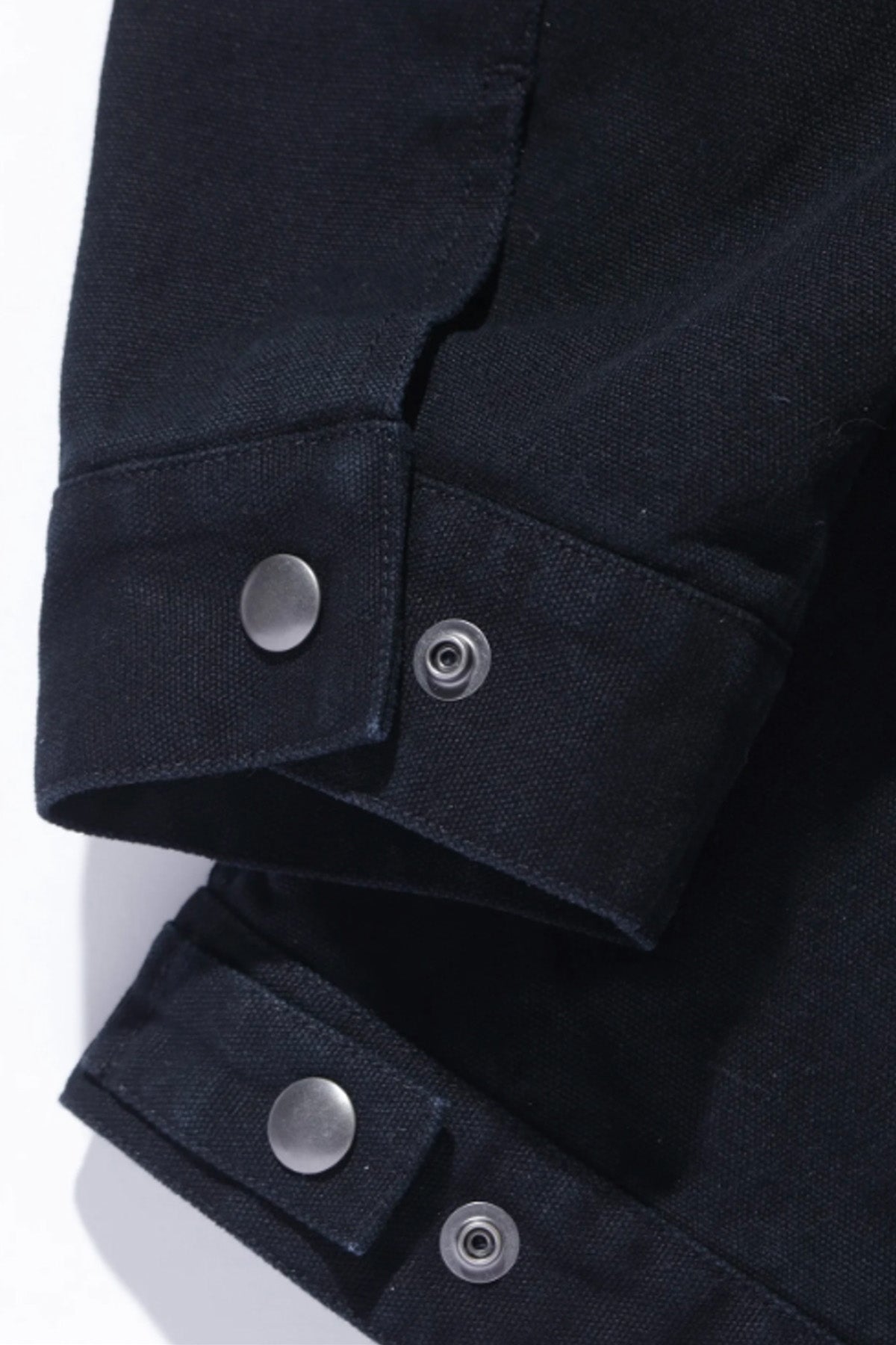 XL0C0001_BLK_7_1775773896