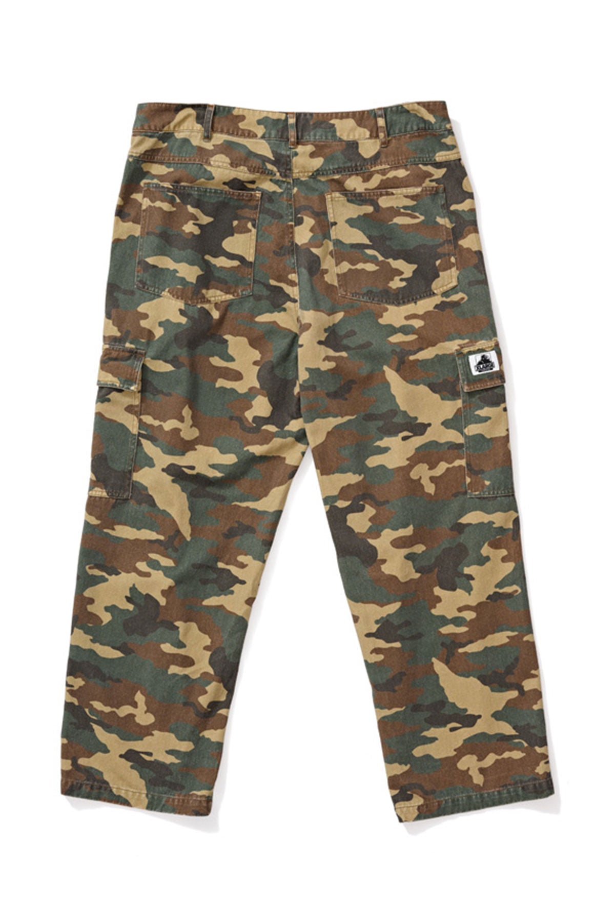 XL033602_WDLCAMO_2_aewwvt_1681792528